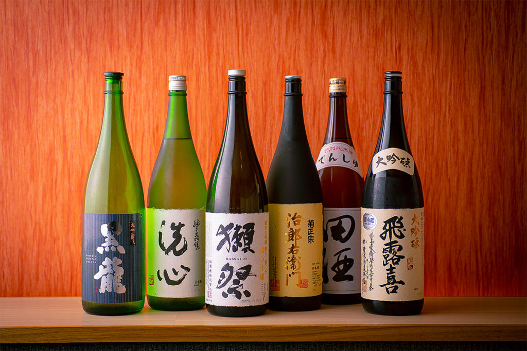 並べられた日本酒の瓶
